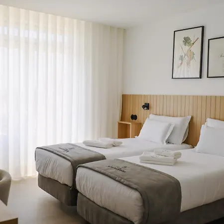 Casa D'albarrois 4* אלנקר